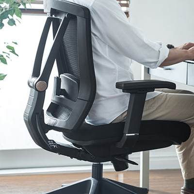 【アウトレット】高機能メッシュチェア(2点可動ロッキング・ハイバック・座面前後スライド可能・ブラック)