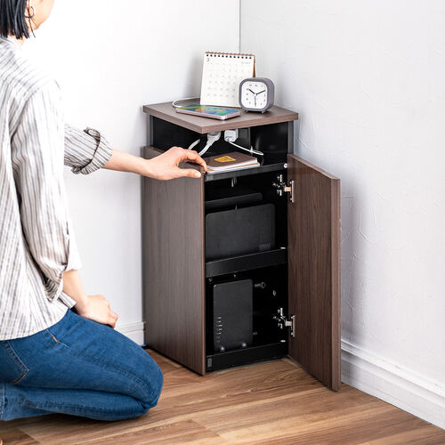 【アウトレット】ルーター収納ボックス 縦型 コーナー設置 コンセント付き ケーブルボックス 電話台 FAX台 木製 スリム 壁面収納 幅26cm ダークブラウン